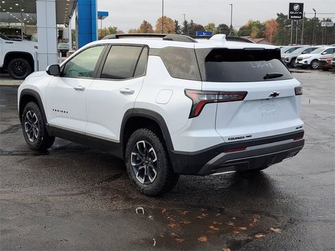 New 2026 Chevrolet Equinox ACTIV w/ Convenience Package III image 3