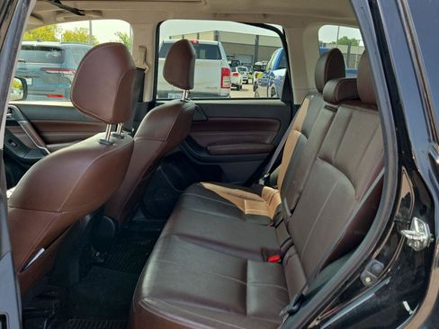 Used 2018 Subaru Forester 2.5i Touring w/ Popular Package #2 AWD/4WD image 14