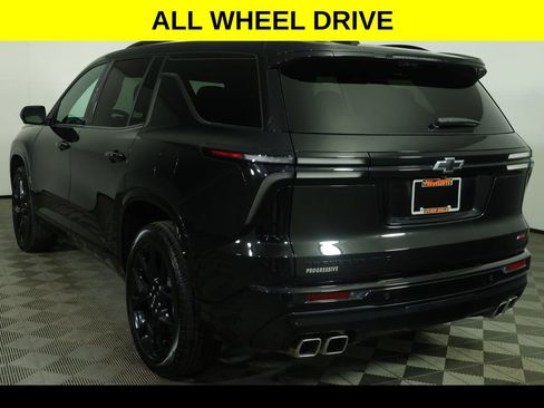 Used 2024 Chevrolet Traverse RS w/ LPO, Floor Liner Package AWD/4WD image 5