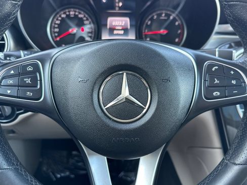 Used 2019 Mercedes-Benz GLC 300 image 24