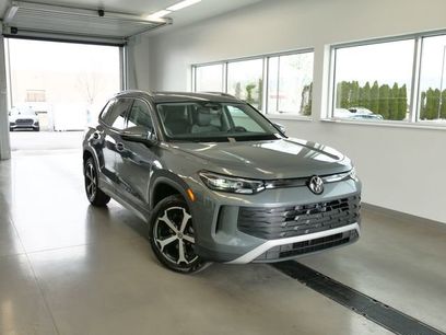 New 2026 Volkswagen Tiguan SE
