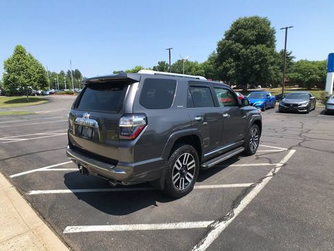 Used 2018 Toyota 4Runner Limited AWD/4WD image 16