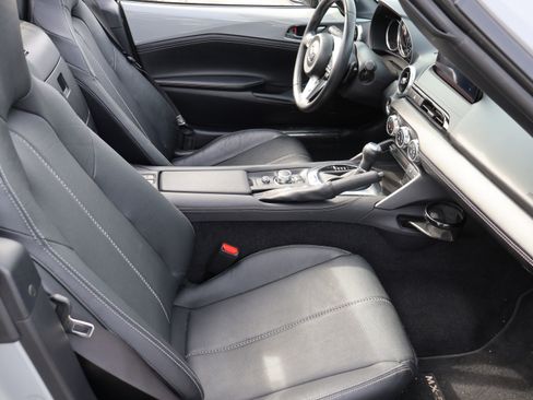 Used 2024 MAZDA MX-5 Miata RF Grand Touring image 11