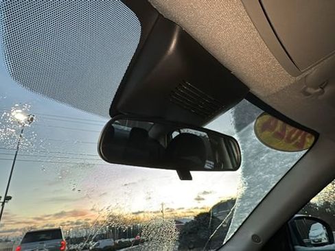 Used 2024 Nissan Sentra SV image 26