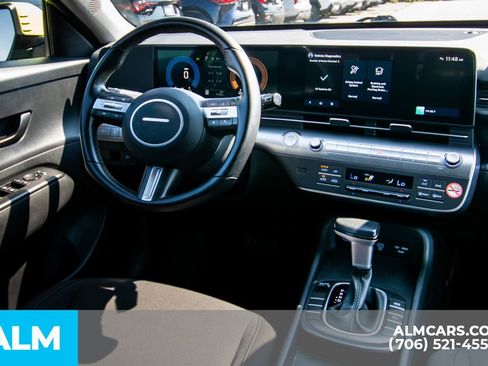 Used 2024 Hyundai Kona SEL image 15