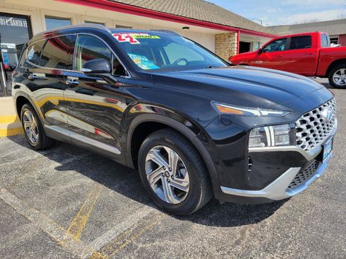 Used 2022 Hyundai Santa Fe SEL w/ Convenience + Premium Package FWD image 3