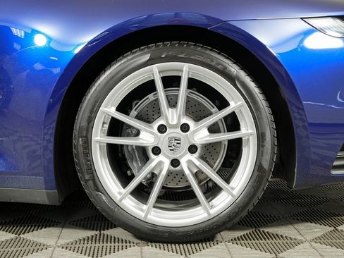 Certified 2024 Porsche 911 Carrera image 35