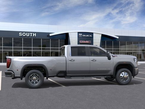 New 2026 GMC Sierra 3500 SLE w/ Preferred Package image 37