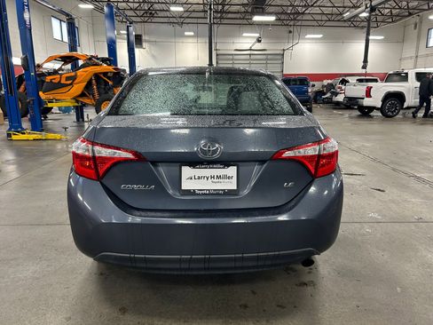 Used 2015 Toyota Corolla LE image 4