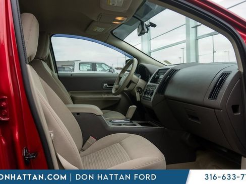 Used 2010 Ford Edge SE FWD image 19