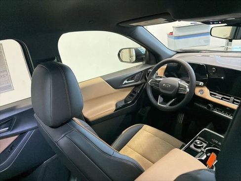 New 2026 Chevrolet Equinox ACTIV image 31