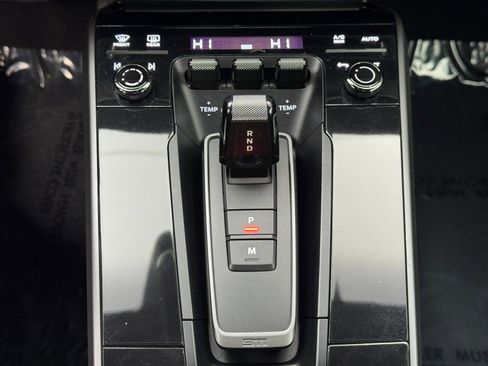 Used 2022 Porsche 911 Carrera S w/ Sport Package image 30