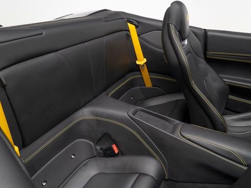 Used 2019 Ferrari Portofino image 48