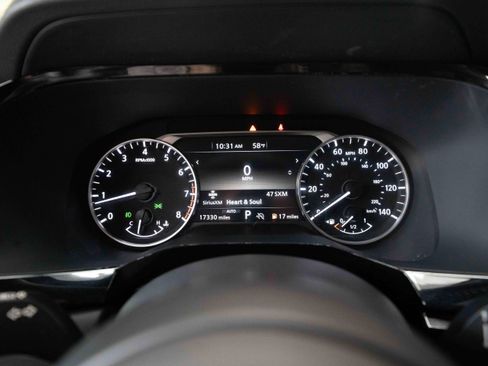 Used 2024 Nissan Pathfinder Rock Creek AWD/4WD image 14