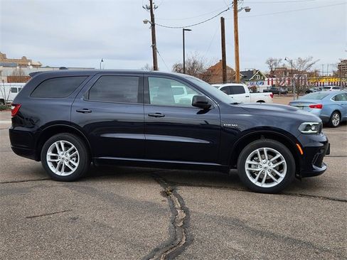 Used 2025 Dodge Durango R/T w/ Trailer Tow Group IV image 2