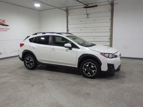 Used 2020 Subaru Crosstrek 2.0i Premium AWD/4WD image 5