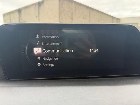 Used 2023 MAZDA MAZDA3 s image 22