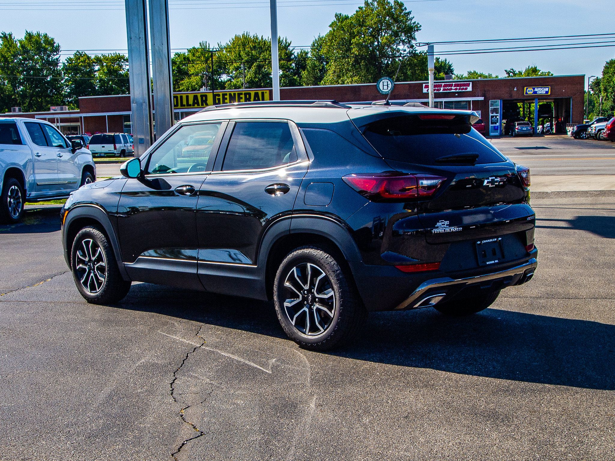 New 2025 Chevrolet TrailBlazer ACTIV w/ Convenience Package FWD image 5