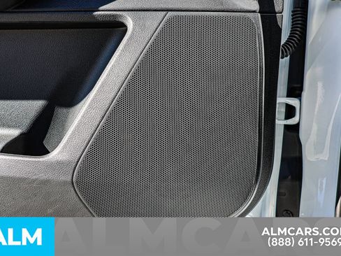 Used 2025 Nissan Pathfinder SL w/ Cargo Package image 44