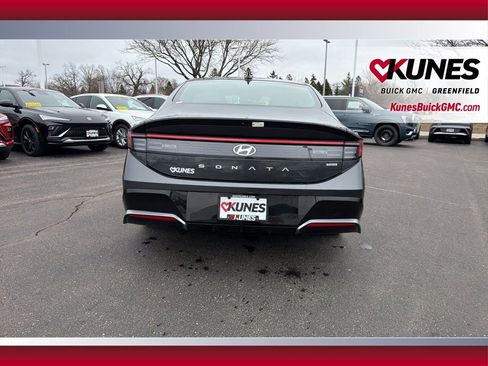 Used 2025 Hyundai Sonata SEL image 8