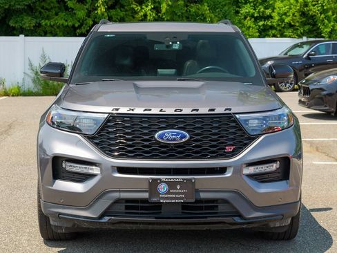 Used 2024 Ford Explorer ST w/ Equipment Group 401A AWD/4WD image 2