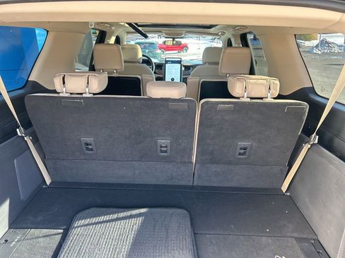 Used 2022 Ford Expedition Max Limited image 23