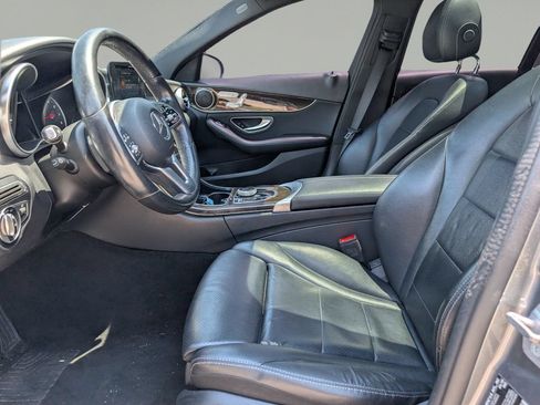 Used 2019 Mercedes-Benz C 300 4MATIC Sedan w/ Premium Package image 18