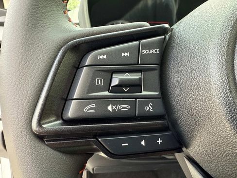 New 2025 Subaru Crosstrek 2.5i Limited w/ Popular Package #3A image 28