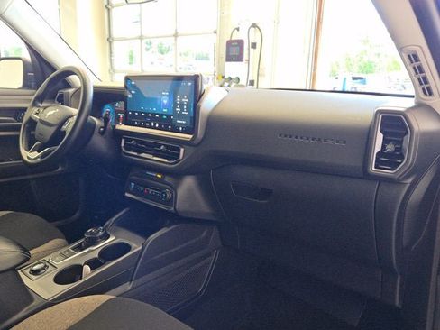 Used 2025 Ford Bronco Sport Big Bend AWD/4WD image 4