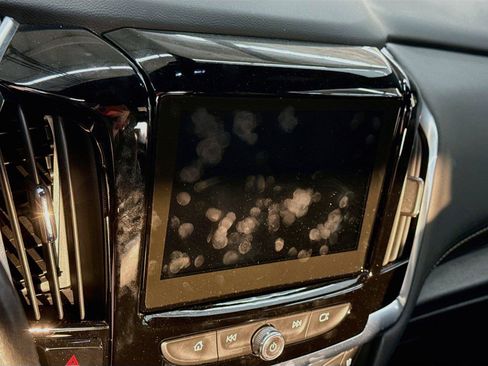 Used 2022 Chevrolet Traverse Premier w/ Redline Edition AWD/4WD image 4