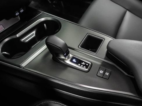 Certified 2025 Lexus UX 300h FWD w/ Accessory Package (Z2) image 17