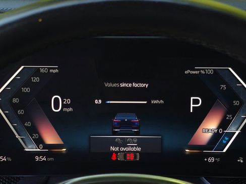 Used 2023 BMW i7 xDrive60 AWD/4WD image 45