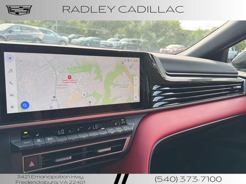 Used 2025 Toyota Camry XSE FWD image 6