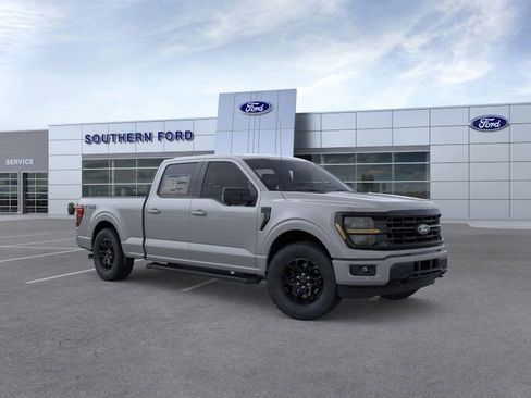 New 2026 Ford F150 XLT w/ Equipment Group 302A MID image 7