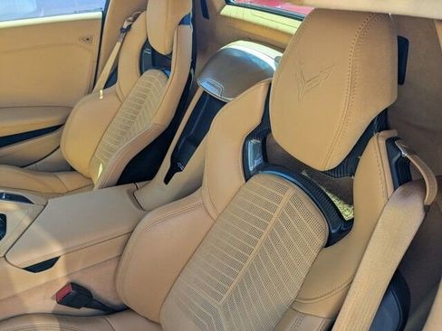 Used 2021 Chevrolet Corvette Stingray Premium Conv w/ Z51 Performance Package image 14