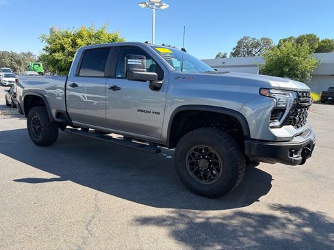 Used 2026 Chevrolet Silverado 2500 ZR2 w/ ZR2 Bison Edition AWD/4WD image 1