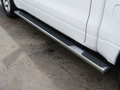 Used 2020 RAM 1500 Big Horn AWD/4WD image 10
