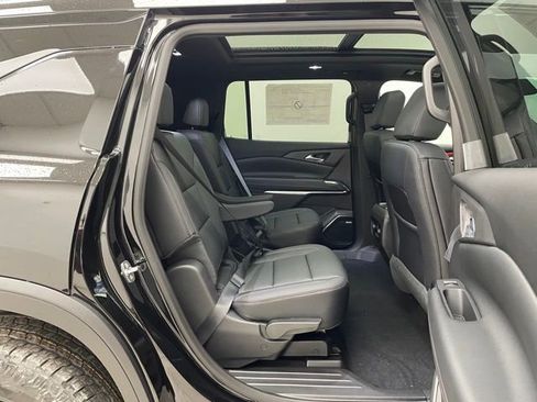 New 2026 Chevrolet Traverse Z71 w/ Enhanced Driving Package image 14