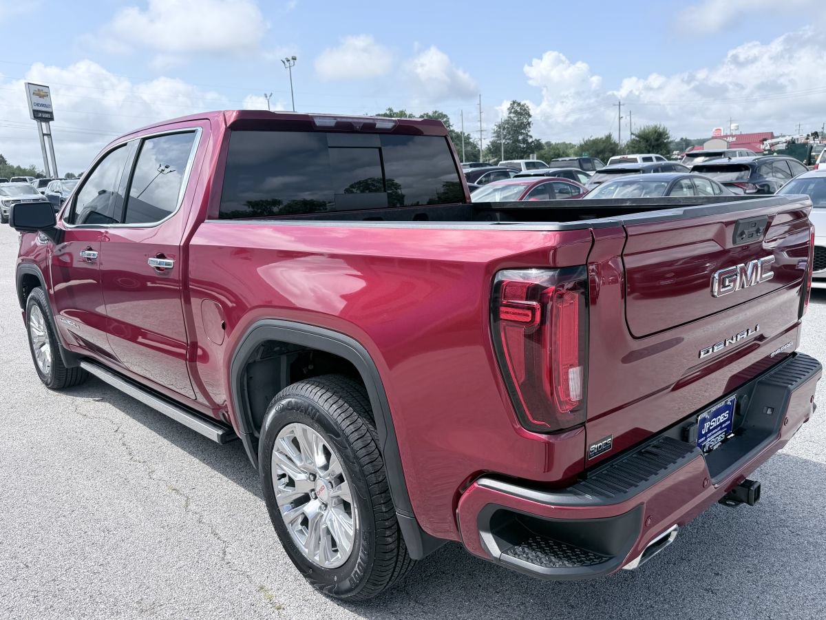 Used 2023 GMC Sierra 1500 Denali w/ Denali Carbonpro Edition AWD/4WD image 7