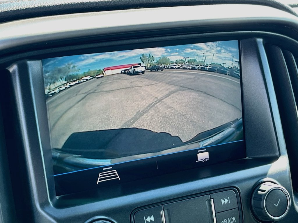 Used 2022 GMC Canyon AT4 w/ Trailering Package AWD/4WD image 13