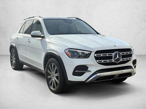 Certified 2024 Mercedes-Benz GLE 450 4MATIC image 3