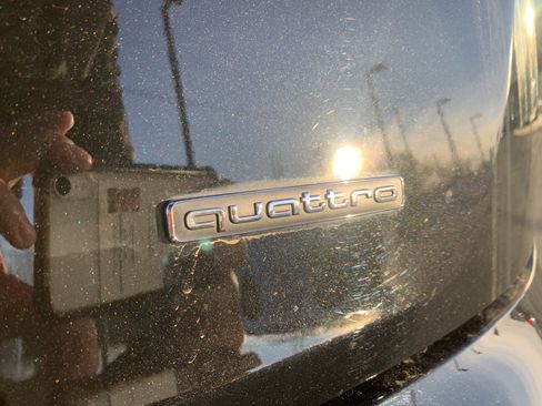 Certified 2022 Audi Q5 e Premium Plus w/ Premium Plus Package image 26