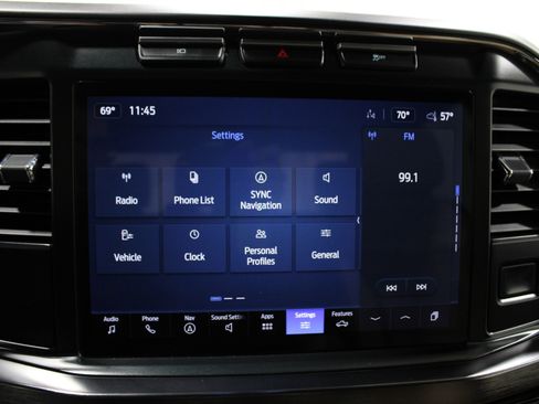 Used 2023 Ford F250 Lariat w/ Chrome Package image 20