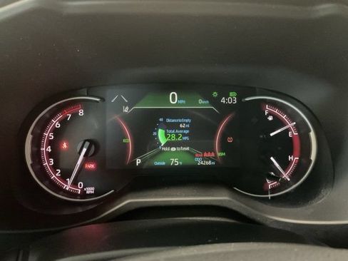 Used 2025 Toyota RAV4 XLE AWD/4WD image 14