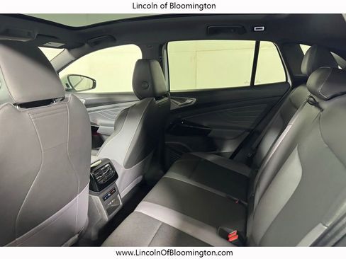 Used 2023 Volkswagen ID.4 Pro S Plus AWD/4WD image 35