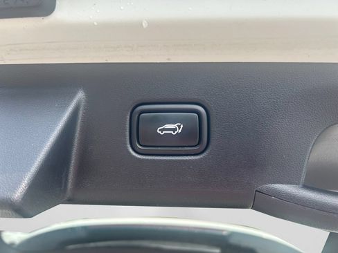 Used 2023 Hyundai Tucson SEL w/ Convenience Package AWD/4WD image 17
