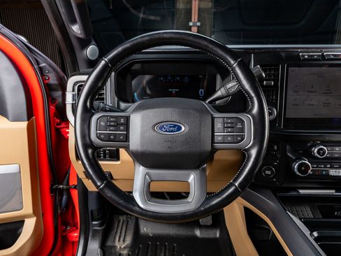 Used 2023 Ford F450 Lariat w/ Lariat Ultimate Package image 18