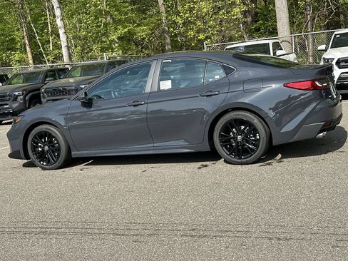 New 2026 Toyota Camry SE FWD image 17