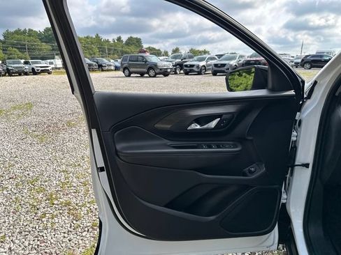 Used 2023 GMC Terrain SLE w/ Driver Convenience Package AWD/4WD image 23