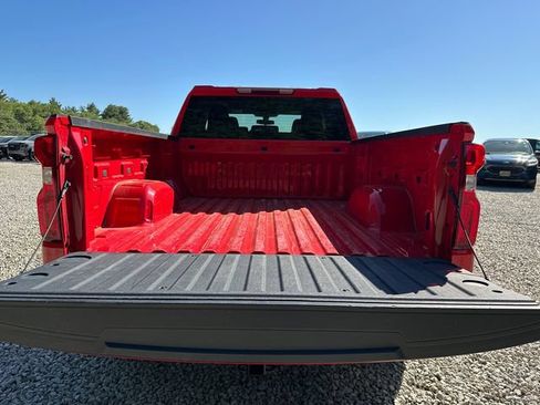 Certified 2022 Chevrolet Silverado 1500 Custom AWD/4WD image 15